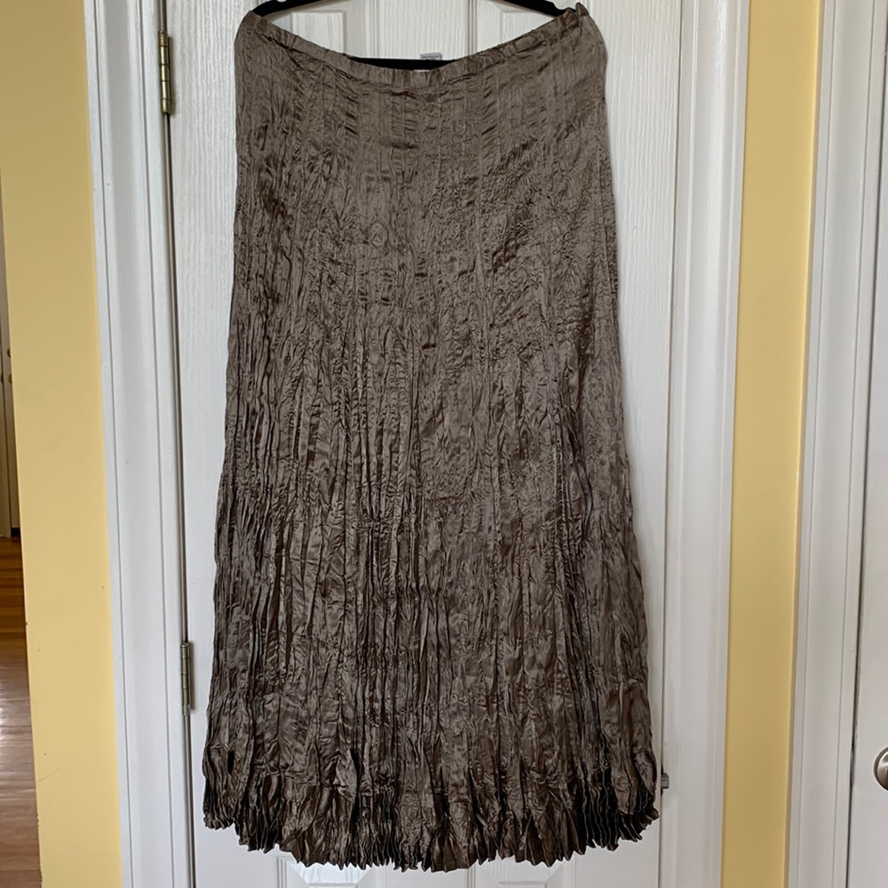 Soft surroundings skirt size large